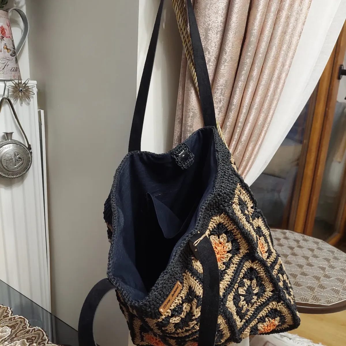 Granny Square Desenli Büyük Boy Örgü Çanta